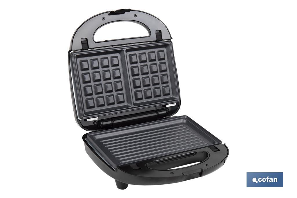 SANDWICHERA MULTIUSOS,GRILL Y GOFRERA 3 EN 1 PLACAS INTERCAMBIABLES 750W 24 X 22,8 X10,9 CM