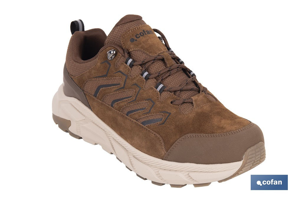ZAPATILLA DE TREKKING MARRÓN MODELO INFANTO TALLA 43