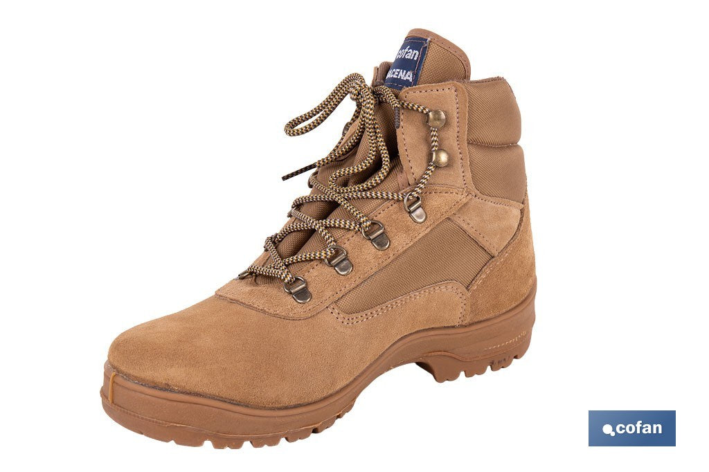BOTA DE TREKKING NATURAL MODELO ARACENA TALLA 42