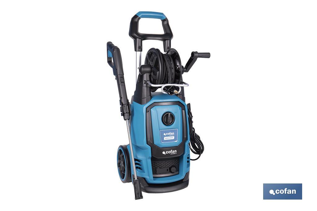 LIMPIADORA ALTA PRESIÓN MODELO PENSILVANIA 2,5 KW 8 M MANGUERA CON DEVANADERA